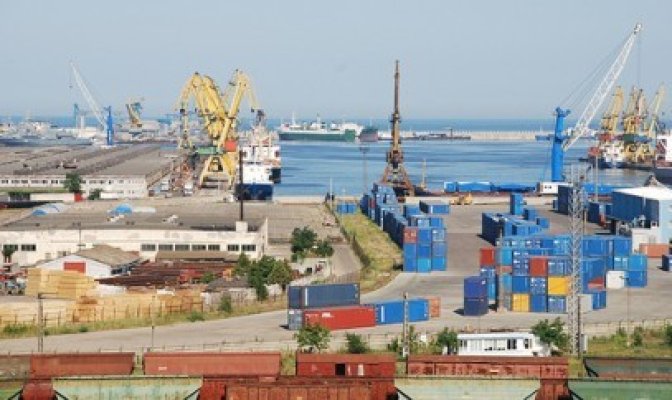 Mazăre a anunţat un proiect de lege privind trecerea Portului Constanţa la autorităţile locale!